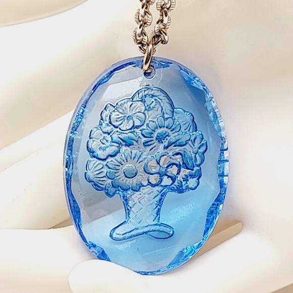 Vintage Blue Glass Intaglio Basket Pendant Necklace 24” Silver Chain - Picture 9 of 10